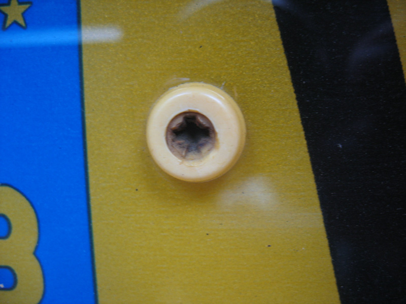 1st Post WHITE YELLOW BLACK BLUE COLOURED NUMBER PLATE SCREW SNAP COVER CAPS 